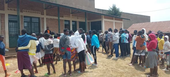 Nyakararo : clôture des activités de vacances et solidarité avant la rentrée — photo 2